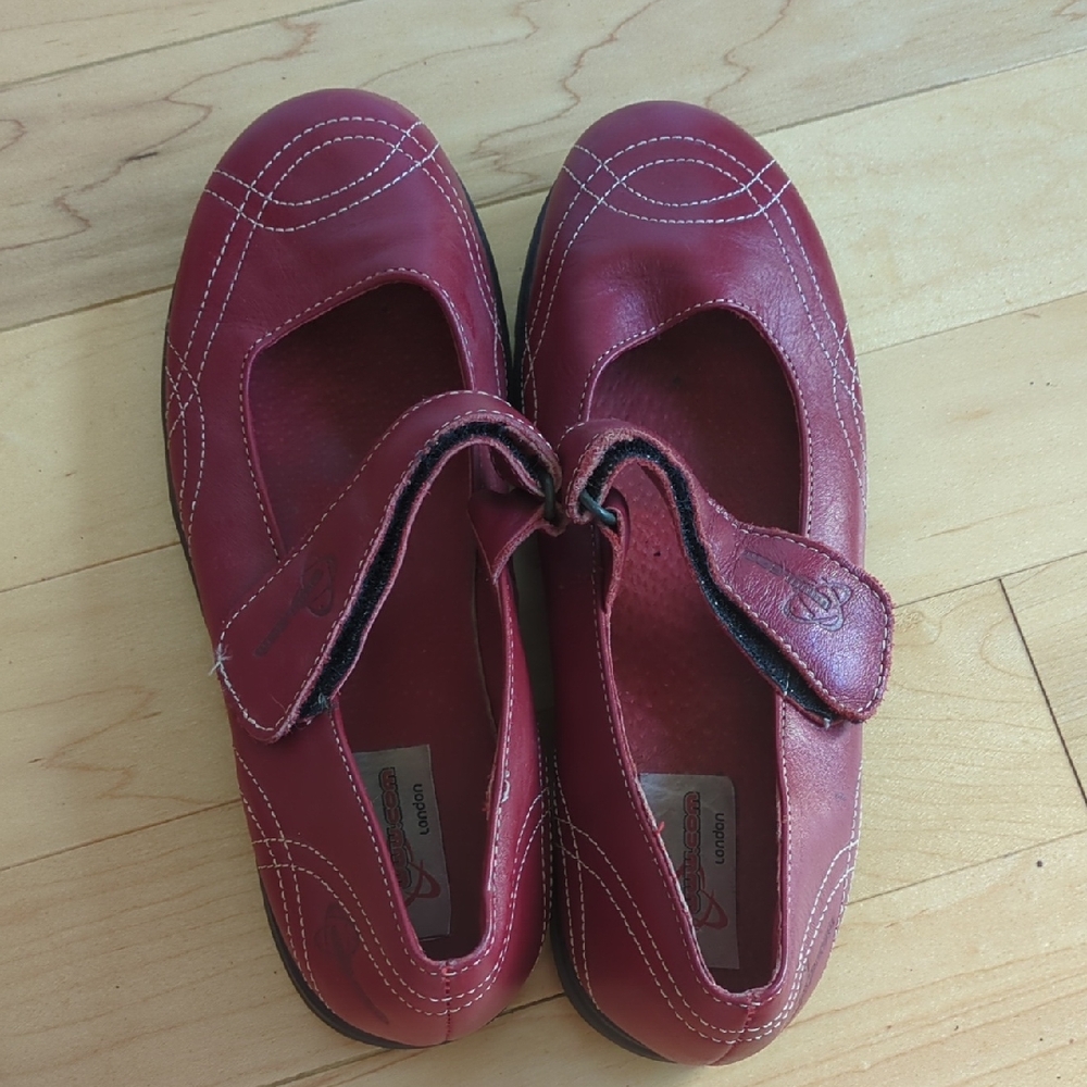Red Leather Mary Jane Shoes